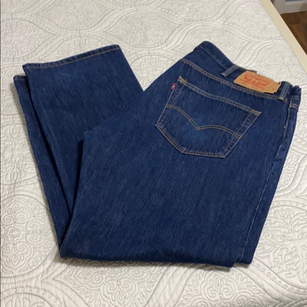 Levi jeans